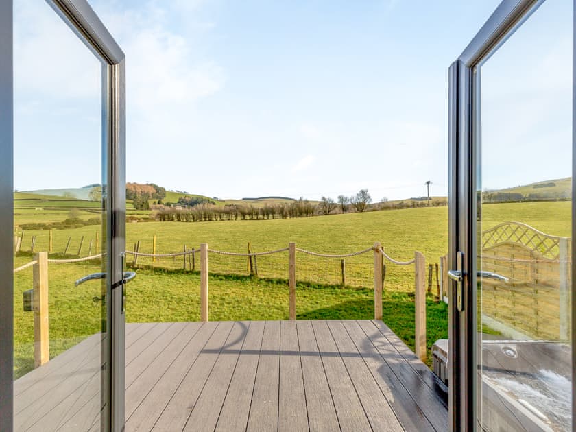 Decking | Tulip - Llawrllan, St Harmon, near Rhayader