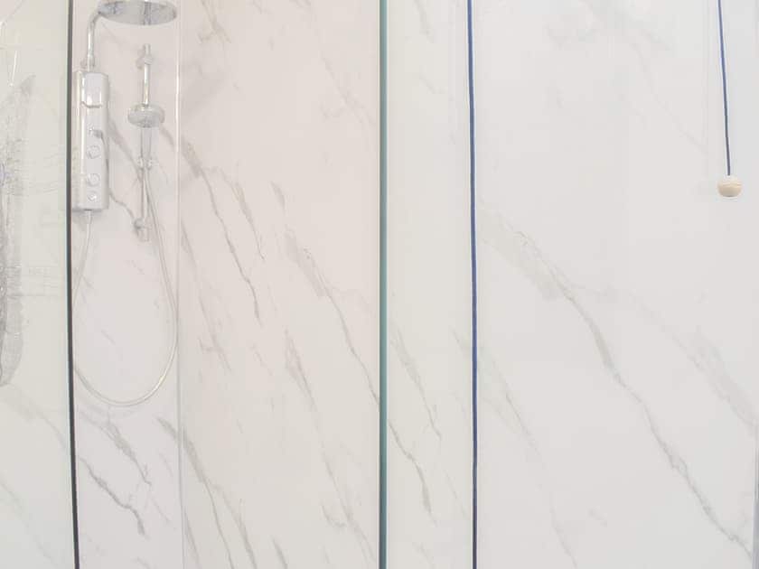 Shower room | Fiddlers Rest, Ballantrae