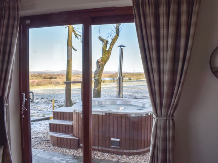 Hot tub | Trelaw - Farmhouse Holidays, Cumnock