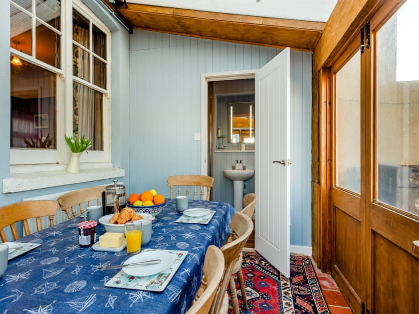 Dining Area | Coastguard’s Cottage, Weybourne