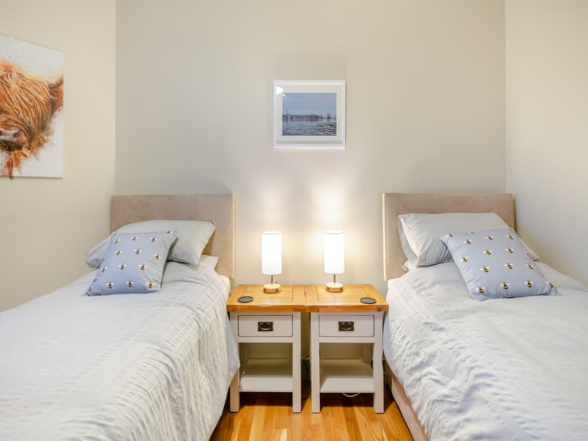 Twin bedroom | Rowan Cottage, Huntly