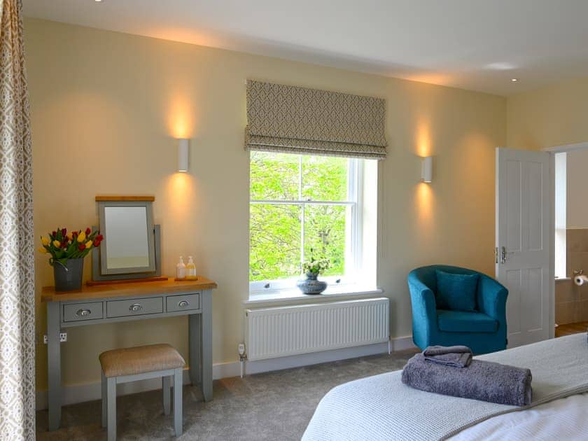 Double bedroom | The Farmhouse - Brook Farmhouse Cottages, Brook, near Brighstone
