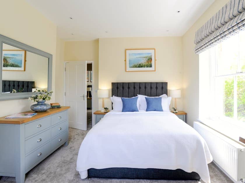 Double bedroom | The Farmhouse - Brook Farmhouse Cottages, Brook, near Brighstone