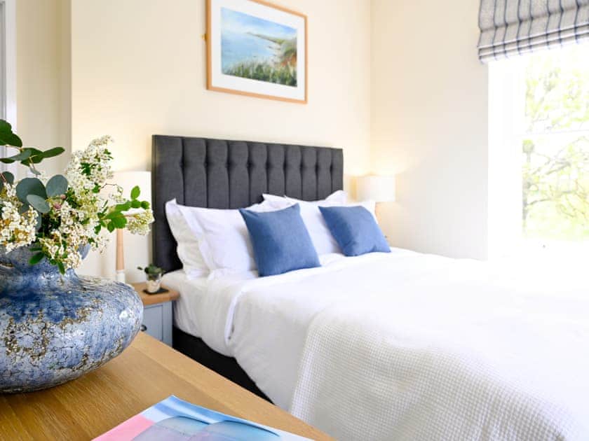 Double bedroom | The Farmhouse - Brook Farmhouse Cottages, Brook, near Brighstone