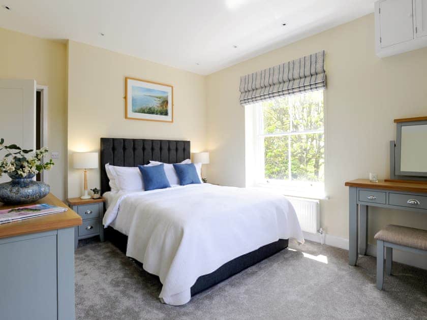 Double bedroom | The Farmhouse - Brook Farmhouse Cottages, Brook, near Brighstone