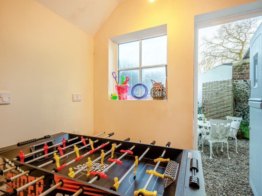 Games room | Rose Cottage, Baconsthorpe, near Holt
