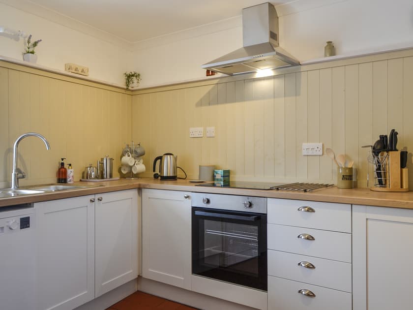 Kitchen | Willesdene Cottage, Perth