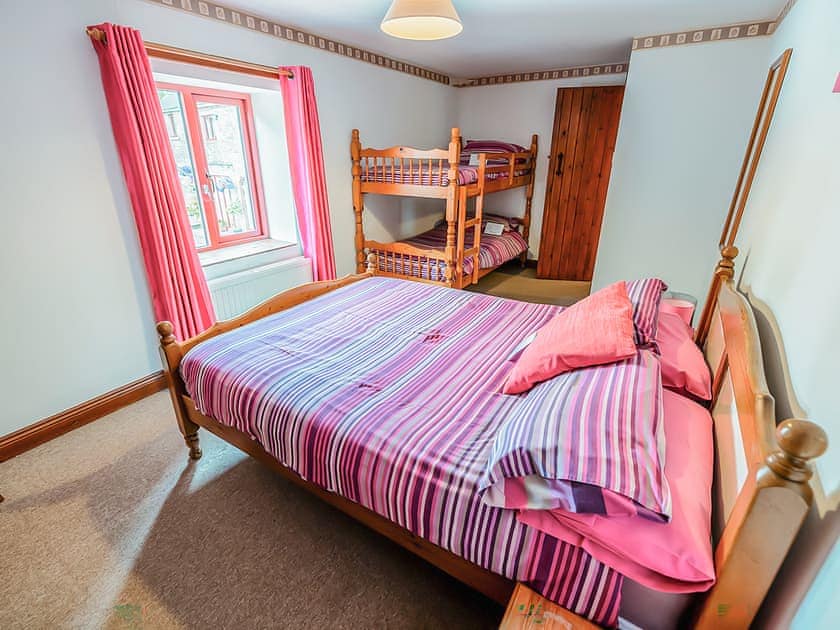 Double bedroom | Pine Cottage - Broadhurst Farm Holiday Cottages, Waterhouses