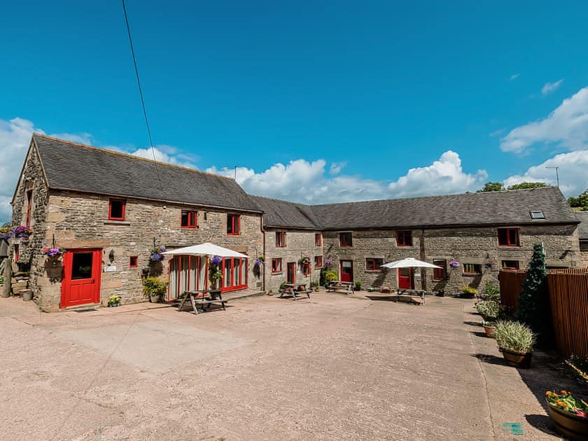 Exterior | Cedar Cottage - Broadhurst Farm Holiday Cottages, Waterhouses