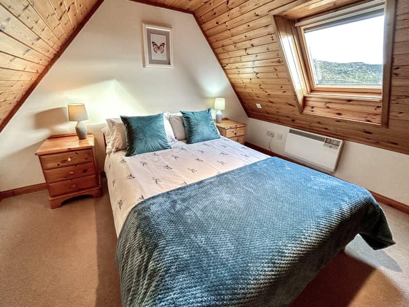 Double bedroom | Orchid Cottage - Cathair Dhubh Estate, Clachtoll, near Lochinver