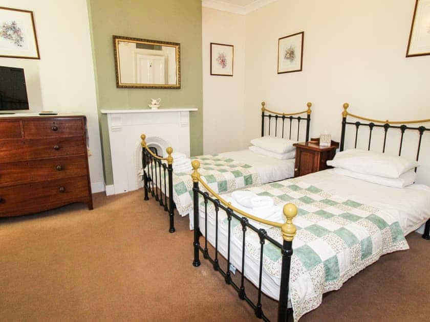 Twin bedroom | Helena, Goathland near Whitby