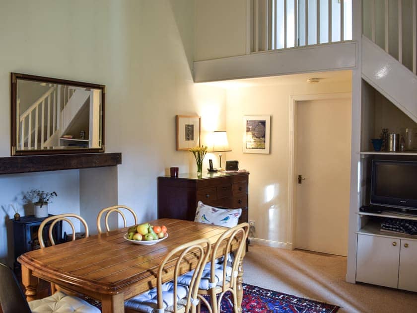 Dining room | Gushat Cottage, Strathtay, near Aberfeldy