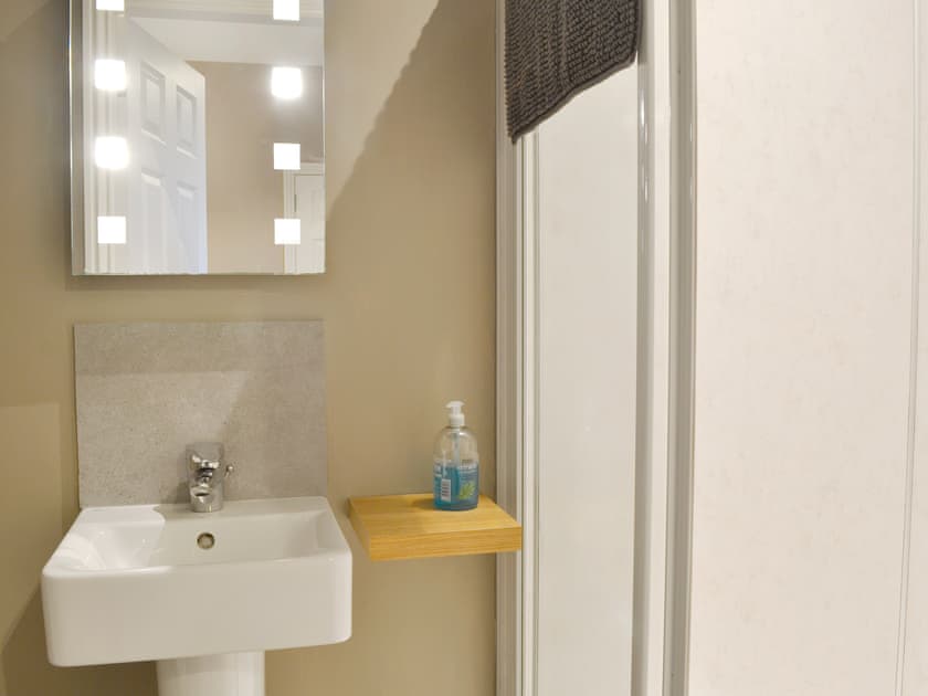 En-suite | Barncailzie Lodge, Springholm near Dalbeattie