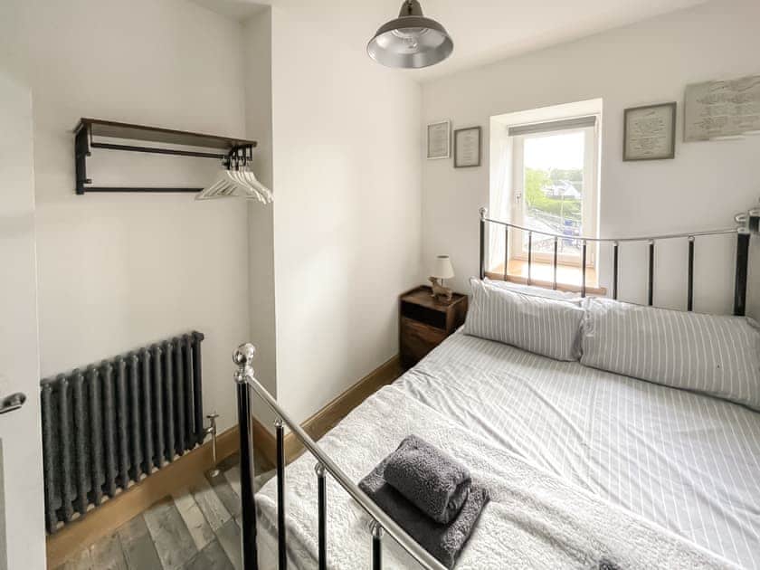 Double bedroom | Osborne Place, All Isle of Bute