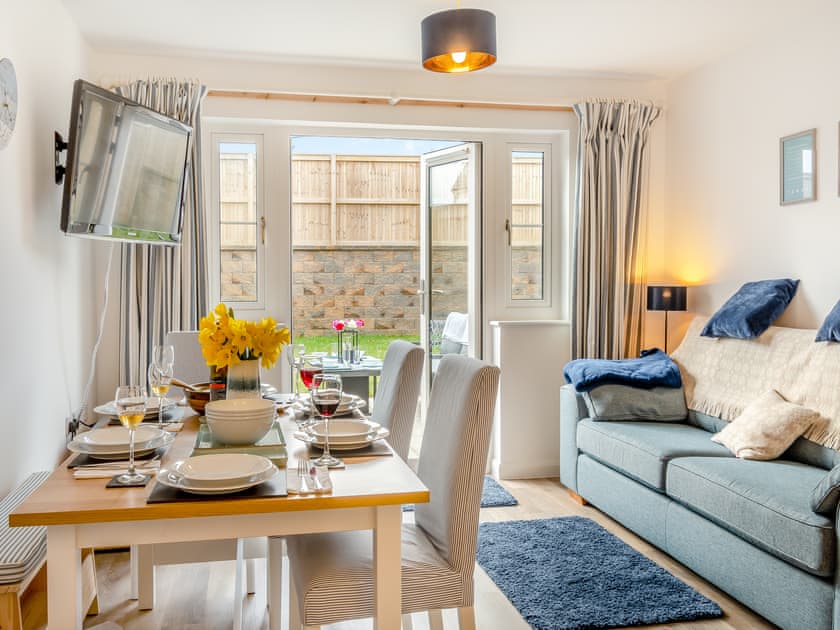 Living room/dining room | Blue Skies, Sageston