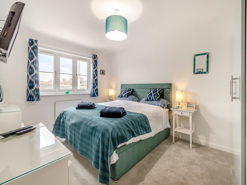 Double bedroom | Blue Skies, Sageston