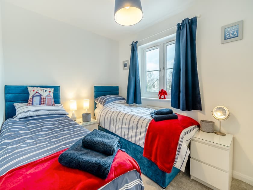 Twin bedroom | Blue Skies, Sageston