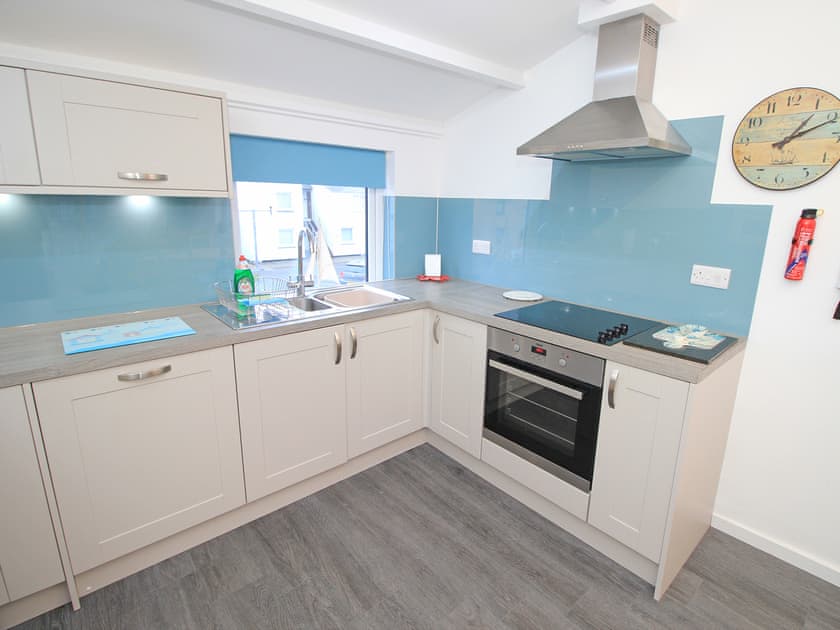 Kitchen/diner | The Moorings Apartment, Porthmadog