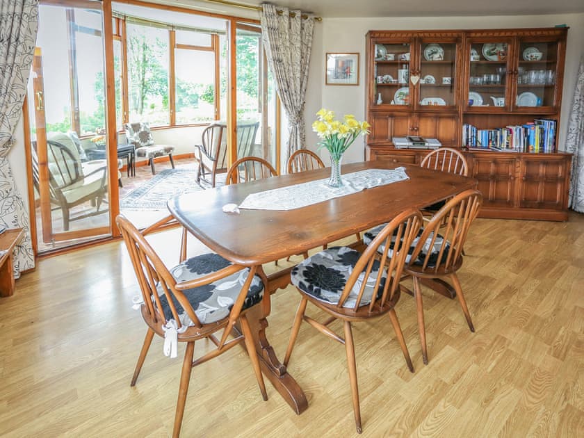 Dining room | Artist’s Cottage, Minffordd