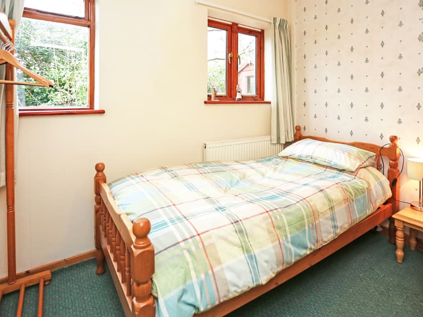 Single bedroom | Artist’s Cottage, Minffordd