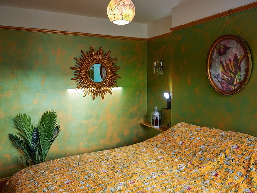 Double bedroom | Azure - A Beach Bedroom, Combe Martin, near Ilfracombe