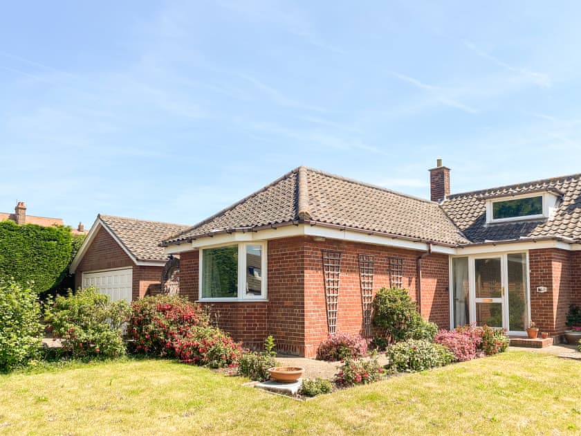 Curtis Cottages The Bungalow in Sheringham