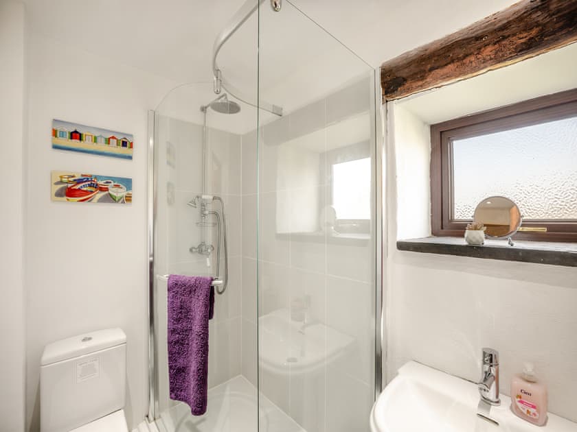 Bathroom | Gwarffynnon Barn, Llanon, near Aberystwyth