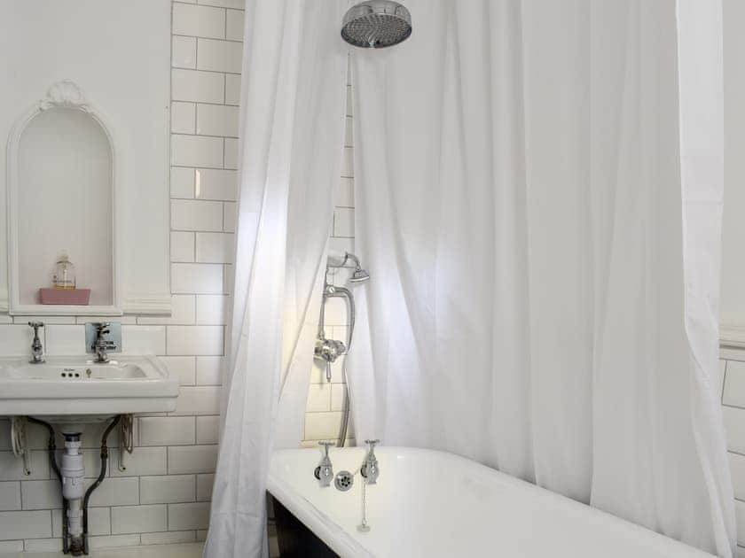 Bathroom | Laburnum House, Whitby