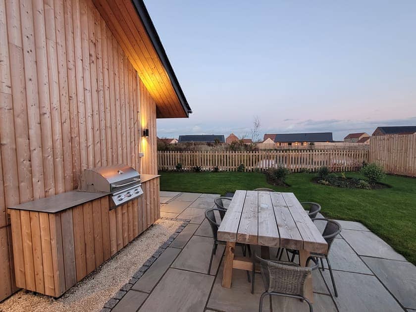 Outdoor area | Mallard Cottage - Ashlin Farm Barns, Dunholme, near Lincoln