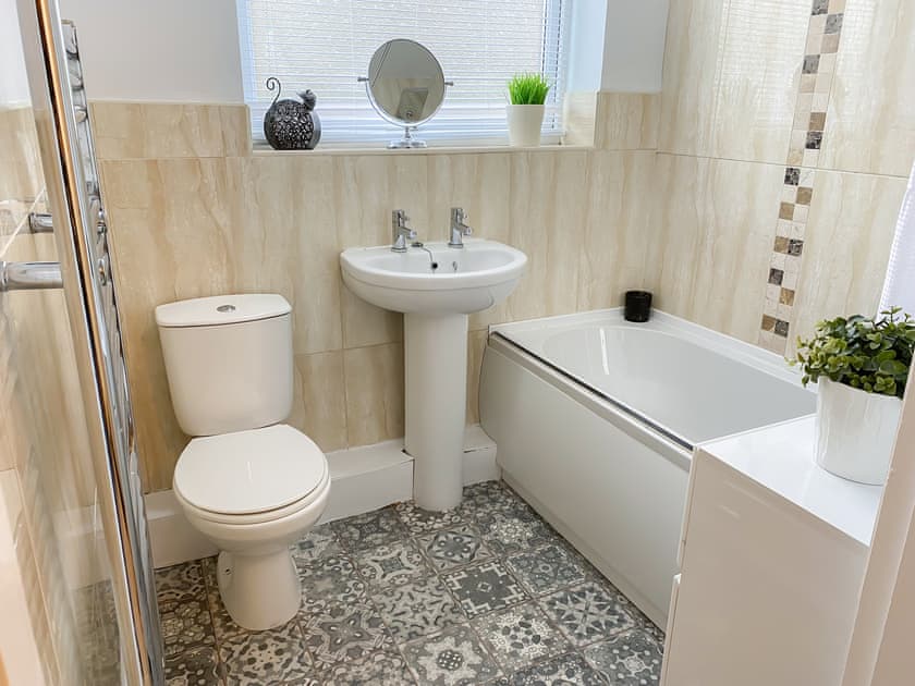 Bathroom | Belle View - Quarry Brow, Bowness-on-Windermere