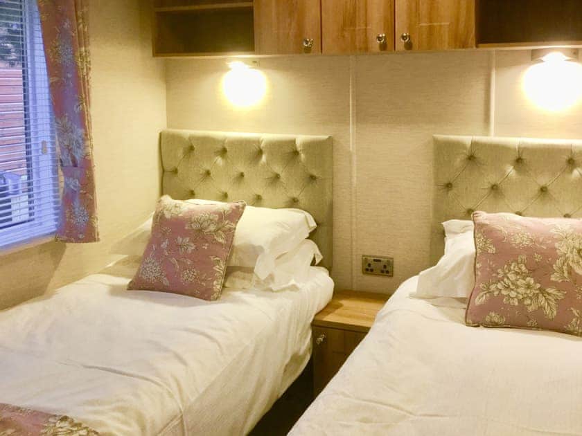 Twin bedroom | Mia’s Place - Felmoor Park, Felton, near Morpeth