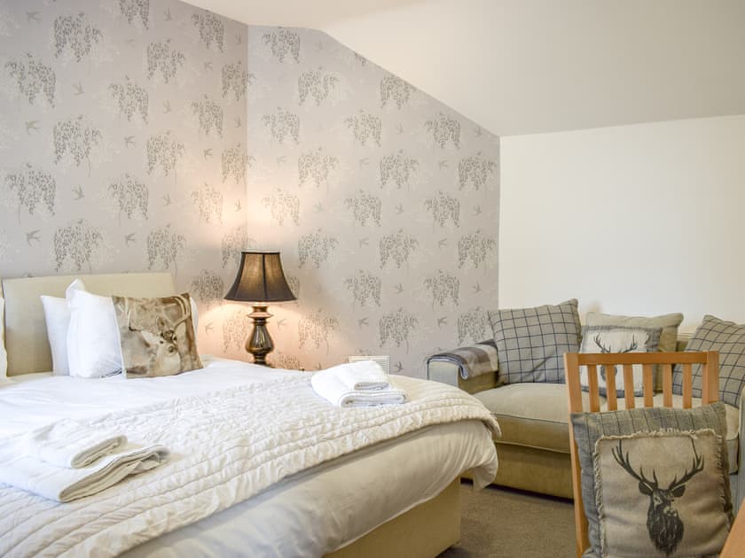 Double bedroom | Fiona’s Cottage, Crieff