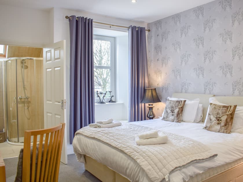 Double bedroom | Fiona’s Cottage, Crieff
