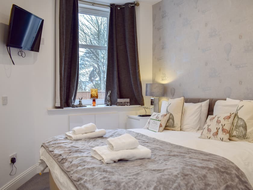 Double bedroom | Fiona’s Cottage, Crieff