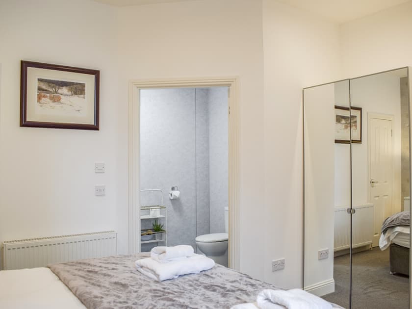Double bedroom | Fiona’s Cottage, Crieff