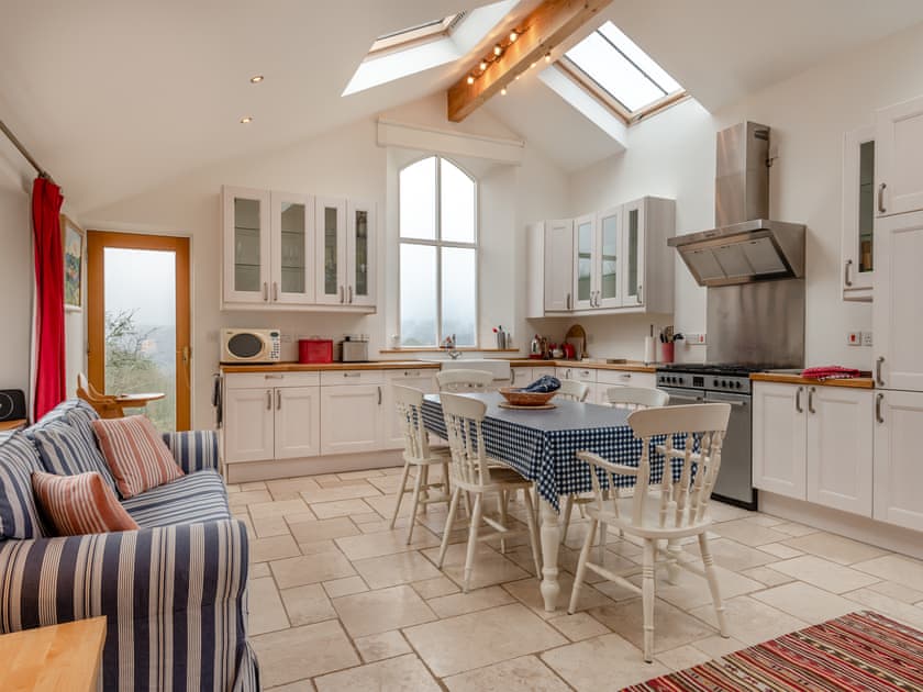 Kitchen/diner | Hopewell Barn, Hewelsfield, near Lydney
