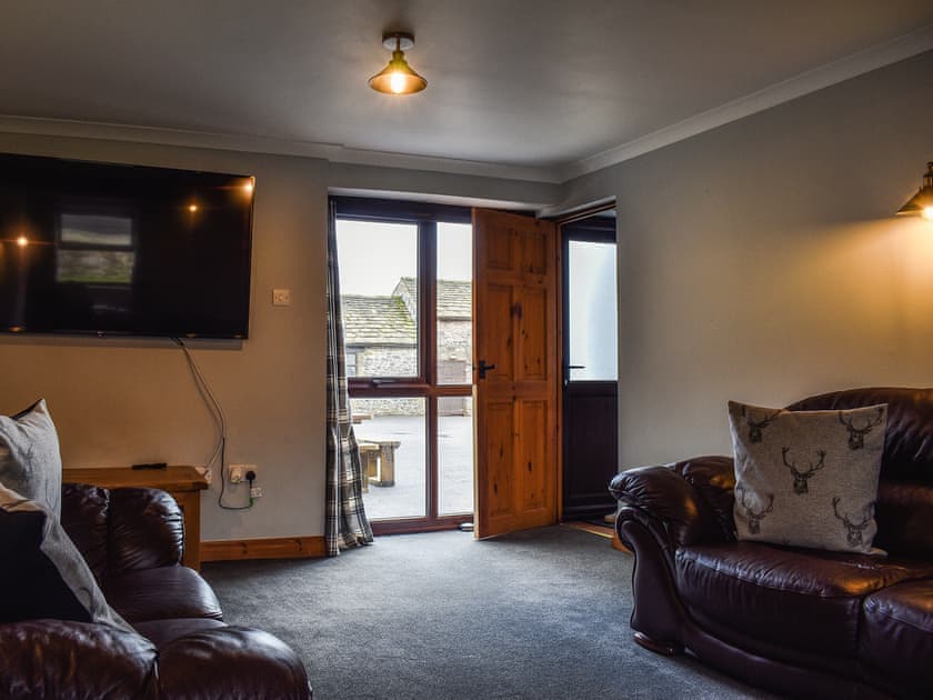 Living room | Tom Wragg Suite - Burton Manor Farm, Bakewell