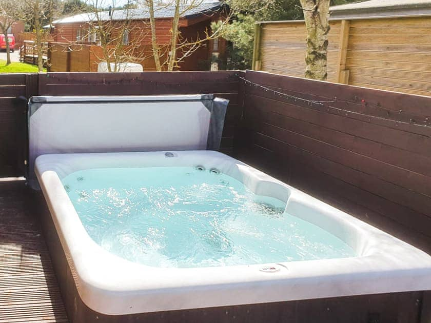 Hot tub | Bluebell Lodge - Felmoor Park, Felton, near Morpeth