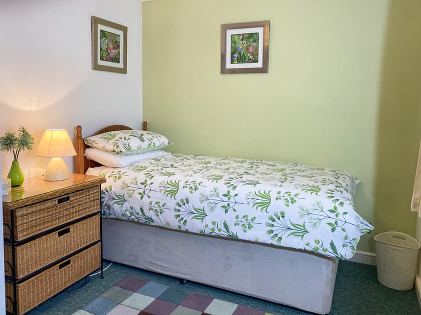 Single bedroom | Spinnakers, Falmouth