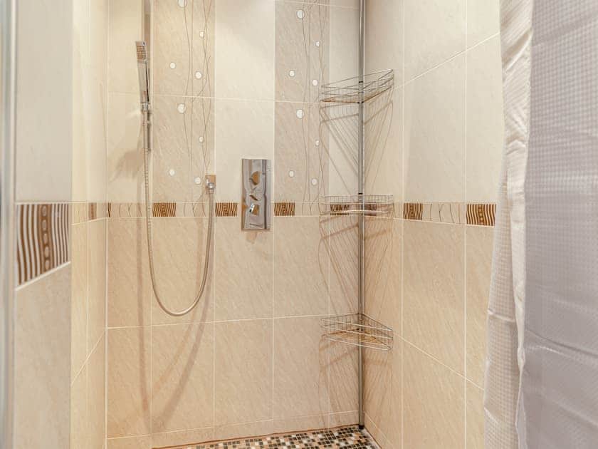 Shower room | Wernddu Fechan Bungalow - Wernddu Properties, Neath