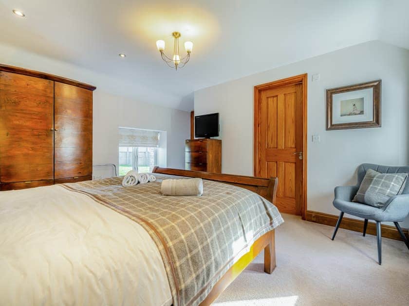 Double bedroom | Mr Wetherell’s Cottage - Harvester Cottages, Kirkbridge, near Crakehall