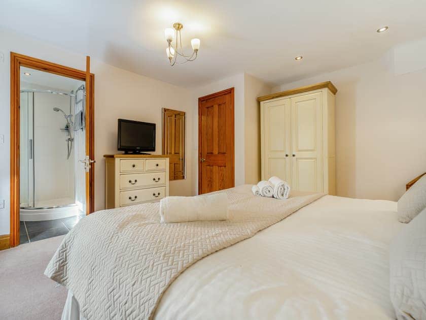 Double bedroom | Mr Wetherell’s Cottage - Harvester Cottages, Kirkbridge, near Crakehall