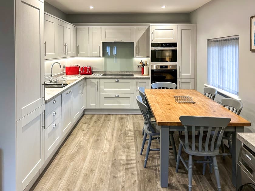 Kitchen/diner | The Old Stables, Windermere