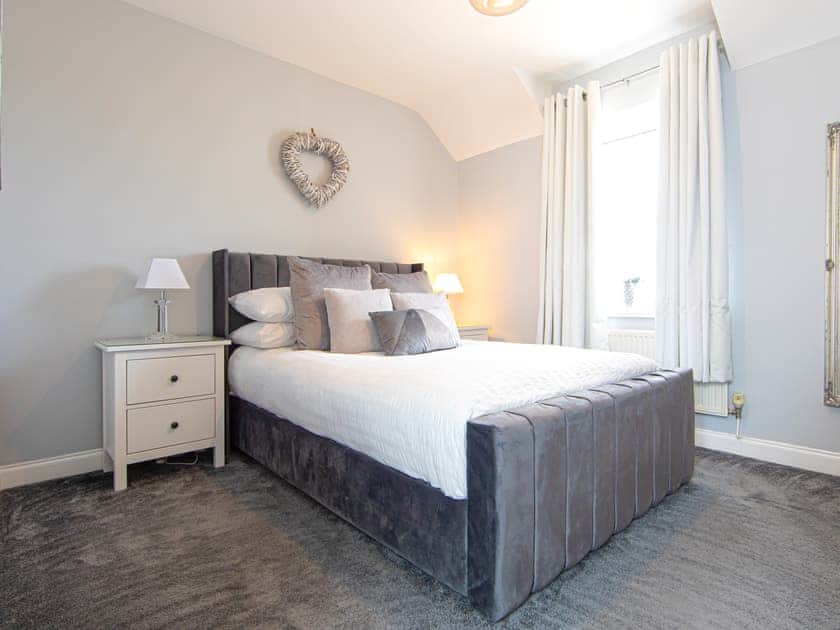 Double bedroom | Craig Y Nos, Saundersfoot, near Tenby