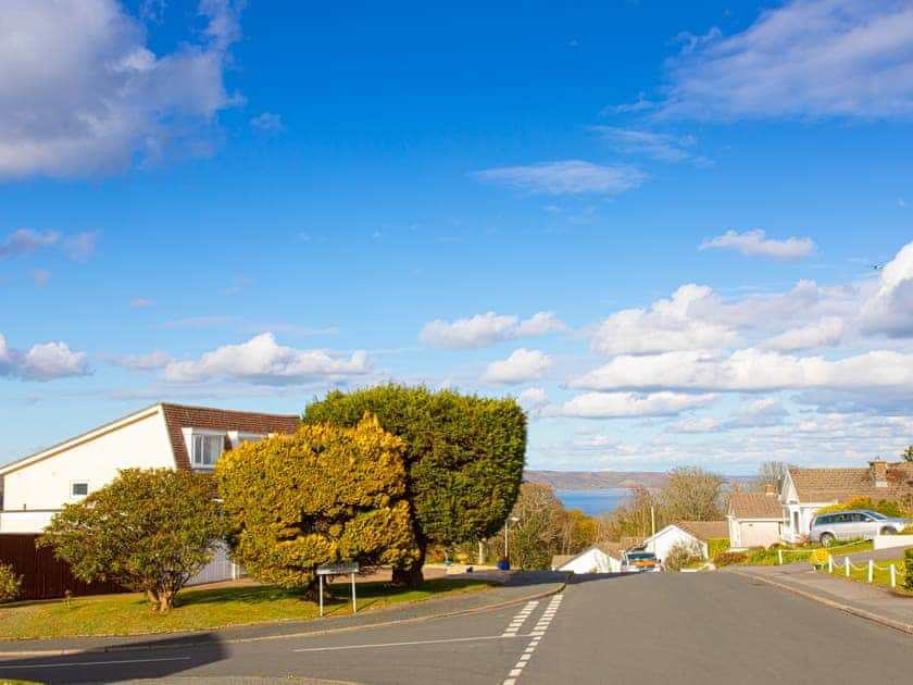Setting | Craig Y Nos, Saundersfoot, near Tenby