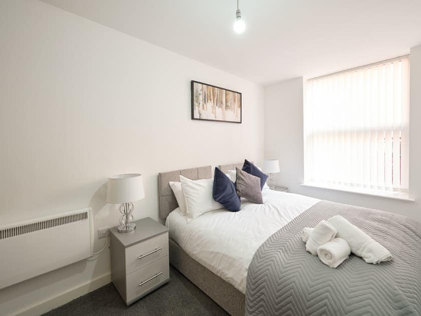 Double bedroom | Apartment 8 - Winckley House, Preston