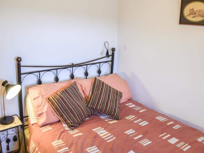 Double bedroom | Brunthwaite Cottage, Brunthwaite, near Silsden