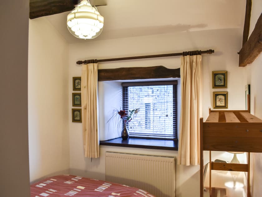 Double bedroom | Brunthwaite Cottage, Brunthwaite, near Silsden