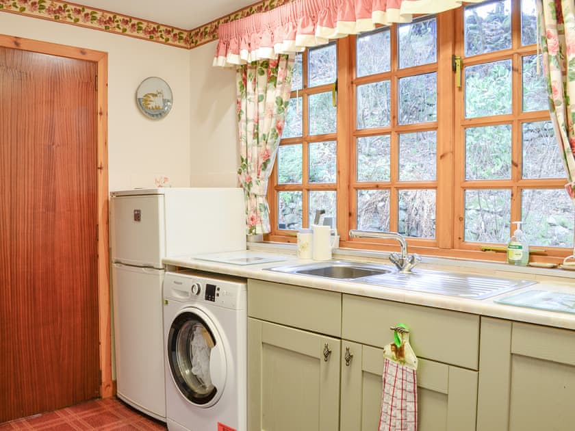 Kitchen | Toll Bridge Lodge, Banchory