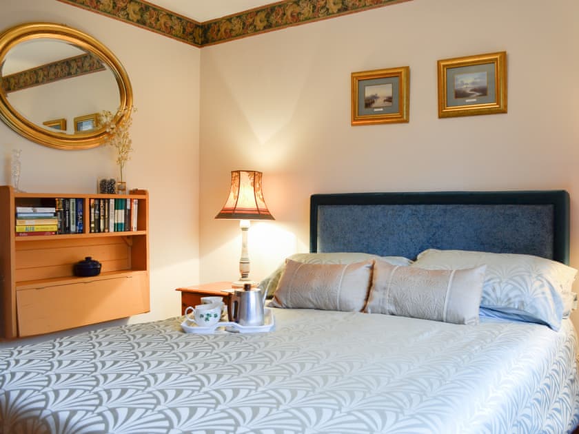 Double bedroom | Toll Bridge Lodge, Banchory